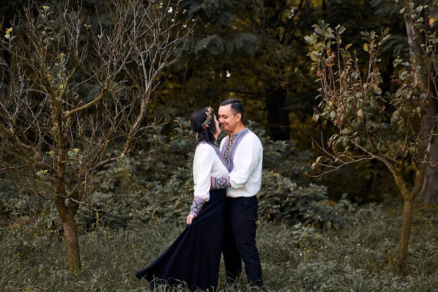 Fotografo di matrimoni Alex Dărac (daracc). Foto del 7 maggio 2019