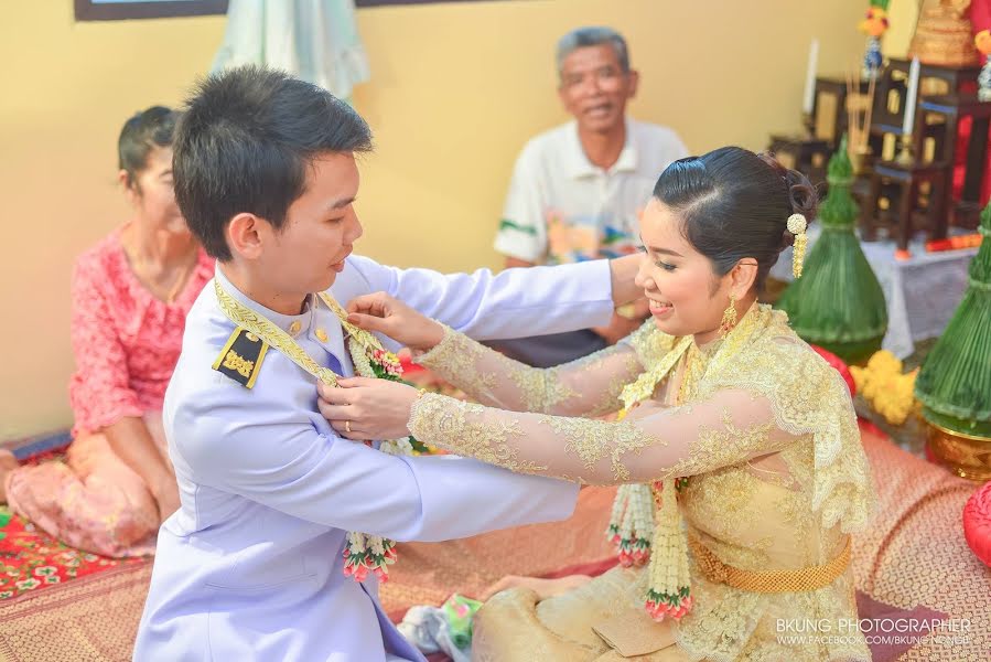 Wedding photographer Bundit Dechseng (bkungphoto). Photo of 8 September 2020