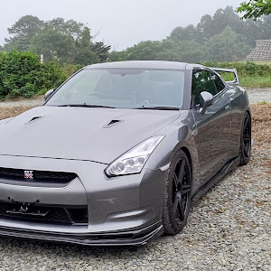 NISSAN GT-R R35