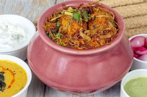 Egg Biryani (With Gravy)