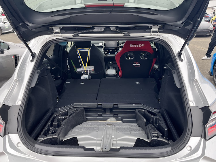 カローラスポーツの夏休み・お盆休み・走行会・サーキットに関するカスタム事例の投稿画像4枚目