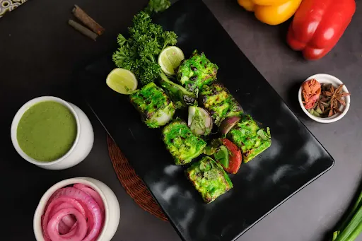 Hara Bhara Paneer Tikka