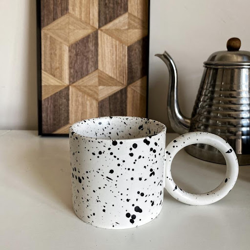 Title 1, Niche Coffee Cup Nordic Ink Dot Ceramic, a styl...