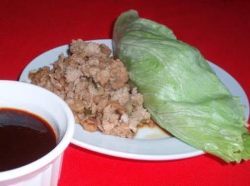 Low Carb Low Fat Asian Lettuce Wraps with Dipping Sauce