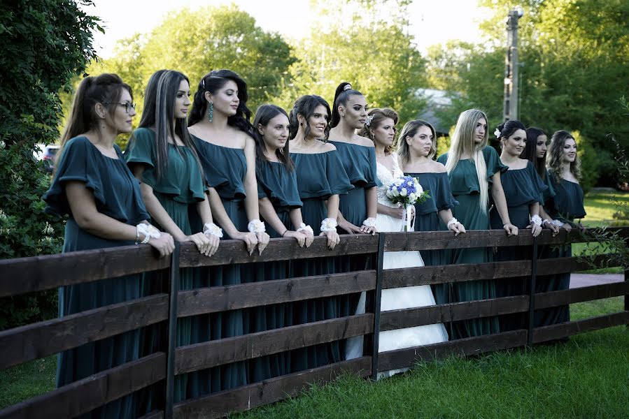 Fotografo di matrimoni Mihai Remy Zet (tudormihai). Foto del 25 settembre 2022