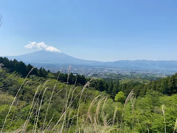 みんな‼️行ってきます‼️【修学旅行】花香ﾊﾞｲﾊﾞｲ(ヾ(´・ω・｀)