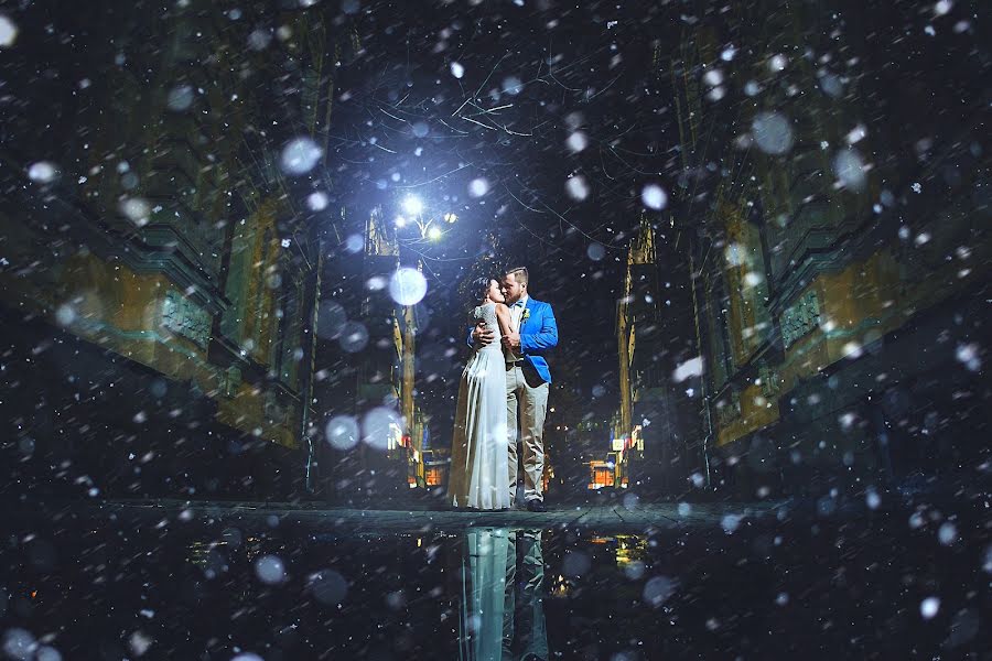 Wedding photographer Anton Korobkov (untone). Photo of 2 December 2015