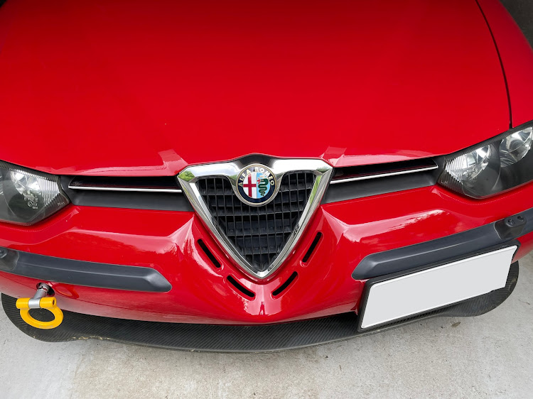 156の【ご報告と近況】・イタフラカーニバル・フロントメッキグリル交換・フロントタワーバーインストールに関するカスタム事例の投稿画像1枚目