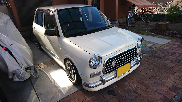 ミラジーノの車高調整・DIY・毎日仕様変更・バイクカバーがボロボロ・脱ロデオボーイに関するカスタム事例の投稿画像1枚目