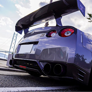 NISSAN GT-R R35