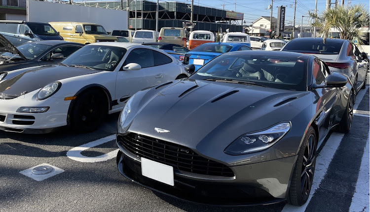 EQEセダンのガヤルド・スタークコーヒー・スーパーチャージャー・マスタングGT・カリフォルニアモータースに関するカスタム事例の投稿画像7枚目
