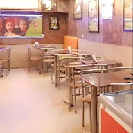 Dosa Plaza Punjabi Tadka photo 4