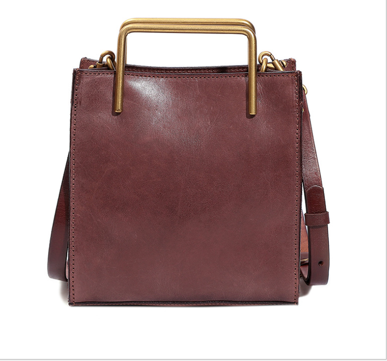 Diagonale Schultertasche aus italienischem, pflanzlich gegerbtem Leder, Retro, handgefertigt. Stilvolle Umhängetasche für jeden Anlass.