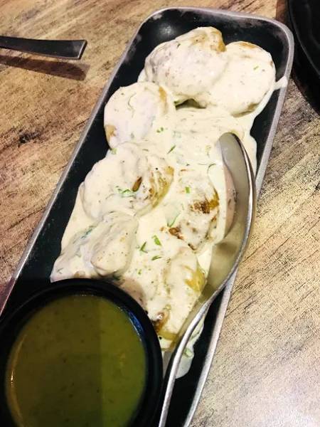 Afgani Momos