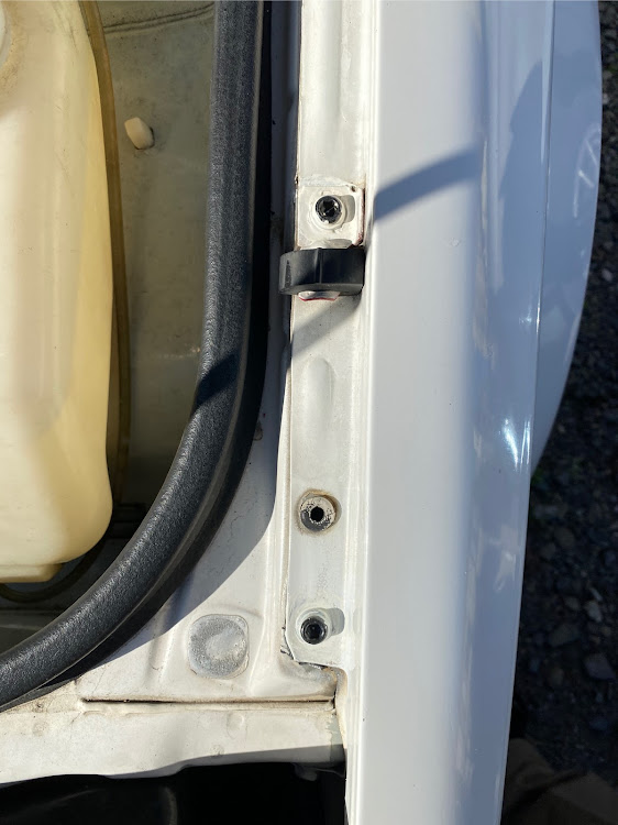 MR2のキャップボルト・医療従事者にエールを❗️・COVID-19の影響継続中・ピックアップ一度でも載ってみたいに関するカスタム事例の投稿画像3枚目