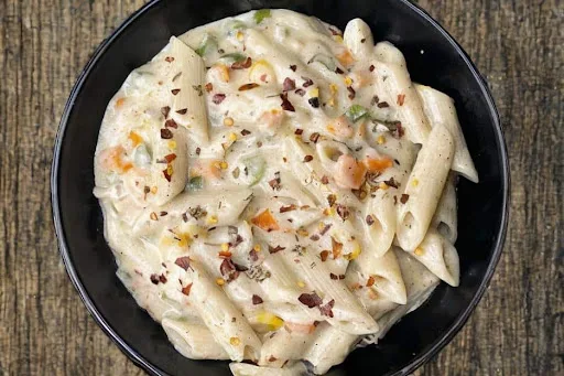 White Sauce Pasta