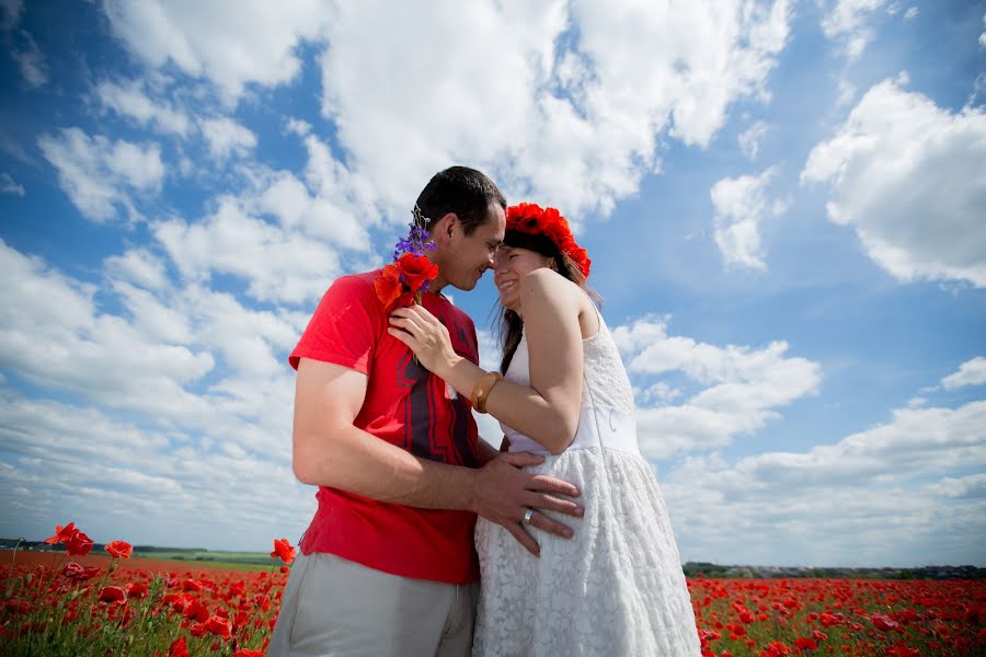 Fotógrafo de bodas Zakhar Demyanchuk (sugarrv). Foto del 11 de junio 2016