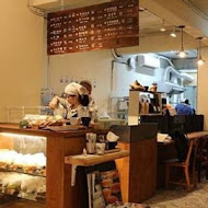 Haritts Donuts & Coffee(台中店)