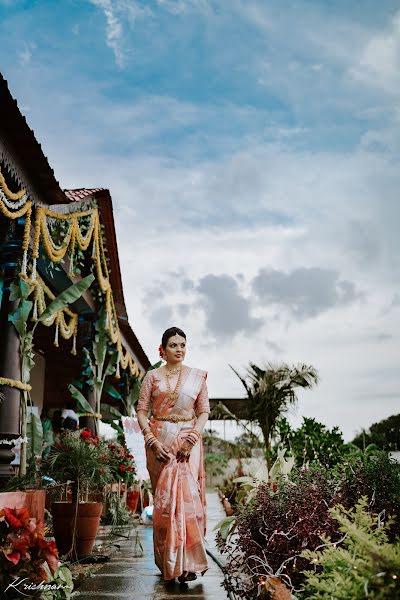 Fotógrafo de casamento Krishnam Gadasu (krishnamgadasu). Foto de 10 de janeiro 2021