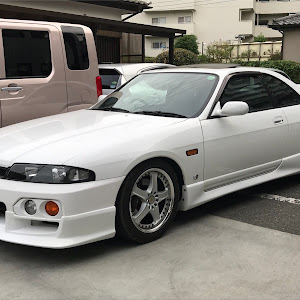スカイライン ECR33