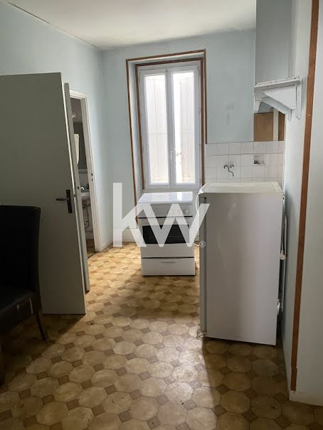 Vente maison 13 pièces 183 m² à Castres (81100), 225 000 €