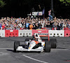 In beeld: De F1 door de straten van Londen, Stoffel steelt de show in legendarische bolide!