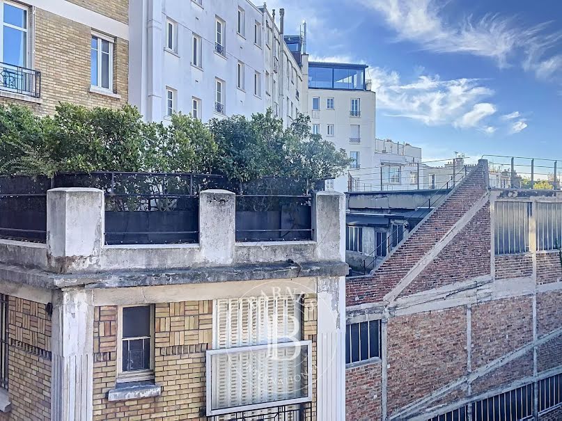 Location meublée appartement 2 pièces 32.84 m² à Paris 18ème (75018), 1 500 €