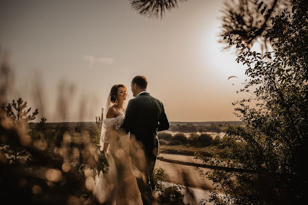 Fotógrafo de casamento Anna Mąkosa (annamakosafoto). Foto de 17 de outubro 2022