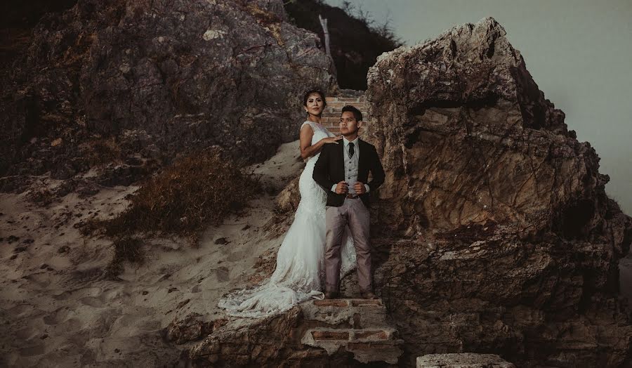 Fotógrafo de casamento Victor Alvarez (victoralvarez1). Foto de 18 de março 2019