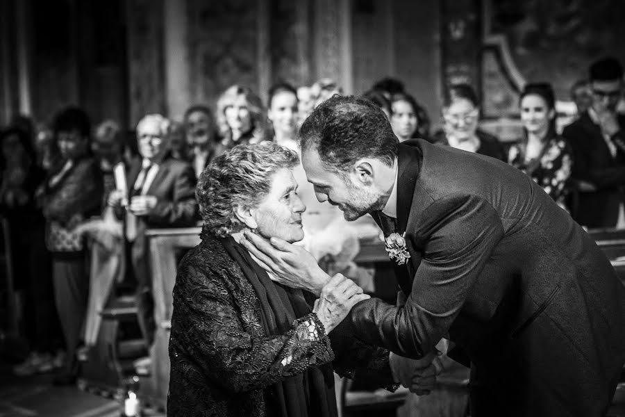 Fotografo di matrimoni Eleonora Rinaldi (eleonorarinald). Foto del 15 maggio 2017