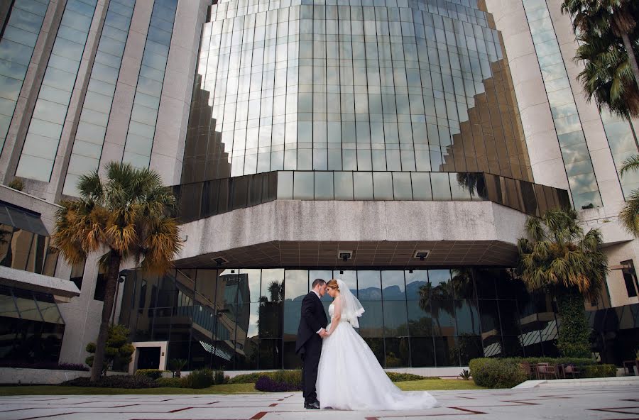 Wedding photographer Carlos Hernandez (carloshdz). Photo of 8 June 2017