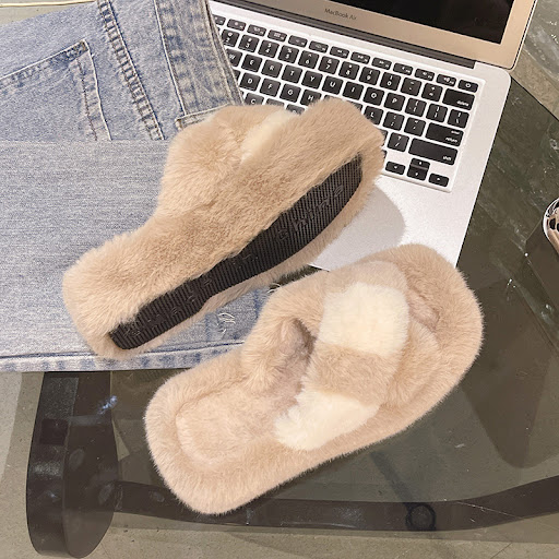 Title 11, Womens Cross-Strap Fuzzy Slippers with 5cm Hee...