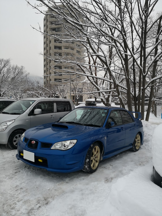 インプレッサ WRXのおひさしぶりです・現実逃避中に関するカスタム事例の投稿画像1枚目
