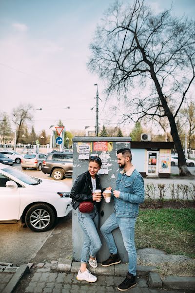 Fotograful de nuntă Roman Sergeev (romannvkz). Fotografia din 14 iunie 2019