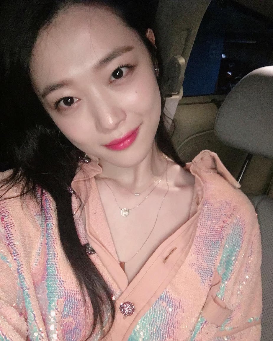 Sulli 161219 - 3