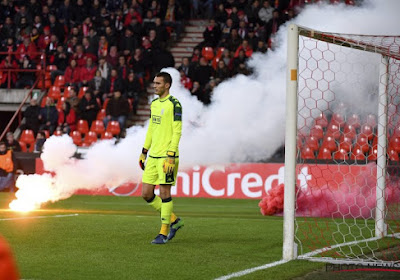 Les supporters de l'Ajax ont répondu honteusement aux Liégeois