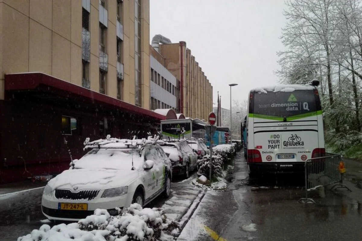 FOTO: het wordt er niet beter op met dat weer in Romandië