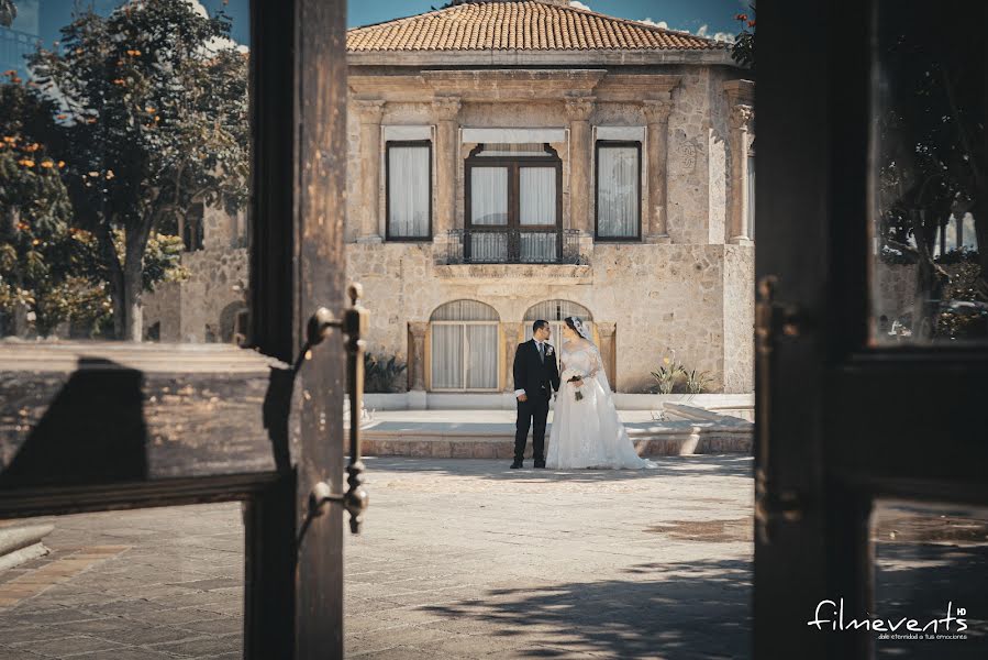 Fotografo di matrimoni Jorge Humberto Medina (filmeventsags). Foto del 27 febbraio 2021