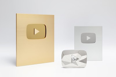 No Custom  PLAY BUTTON Awards GOLD PLAY BUTTON India