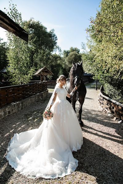 Wedding photographer Oksana Mazur (oksana85). Photo of 7 October 2019