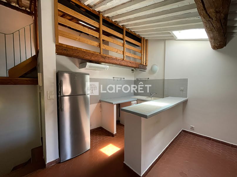 Location  appartement 1 pièce 28.3 m² à La Valette-du-Var (83160), 529 €