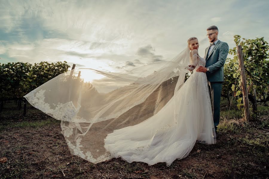 Wedding photographer Péter Bátori (batorifoto). Photo of 8 February 2023