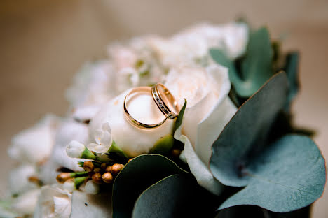 Fotógrafo de casamento Yuriy Nikolaev (nyphoto). Foto de 28 de abril 2019