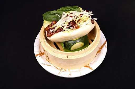 Paneer Thai Basil Open Bao [1 Piece]