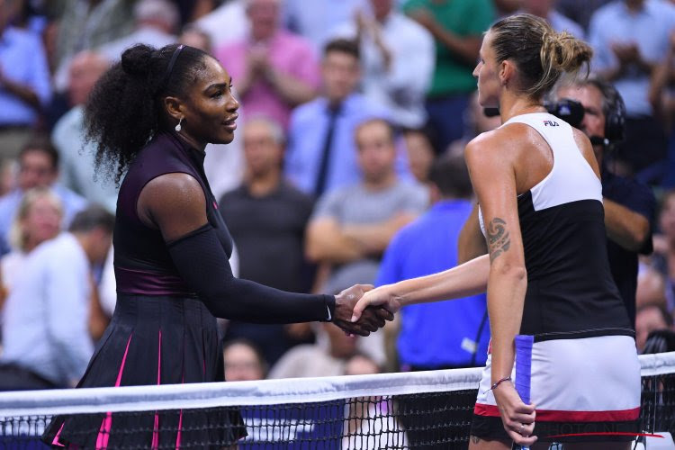 Serena Williams zonder setverlies naar achtste finale, Cibulkova en Wozniacki sneuvelen