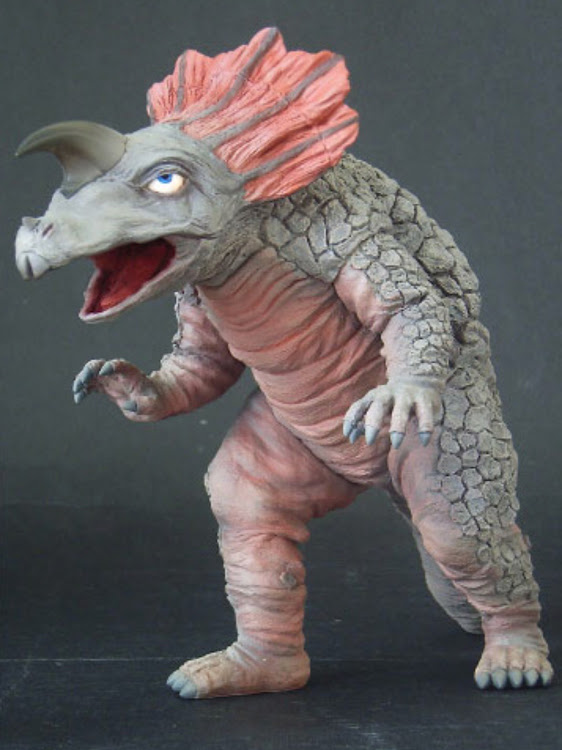 スカイラインのカプセル怪獣・ローガン・DR30に関するカスタム事例の投稿画像2枚目