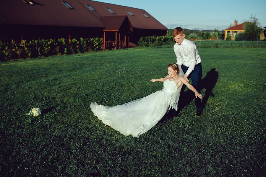 Fotografo di matrimoni Dima Kub (dimacube). Foto del 5 novembre 2014