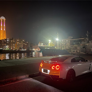 NISSAN GT-R R35