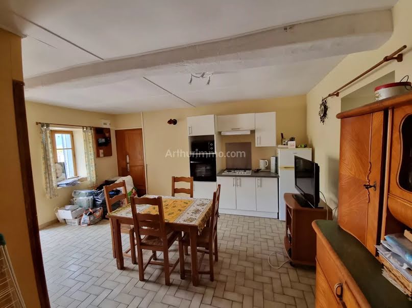 Vente maison 4 pièces 56.92 m² à Montalieu-Vercieu (38390), 153 000 €