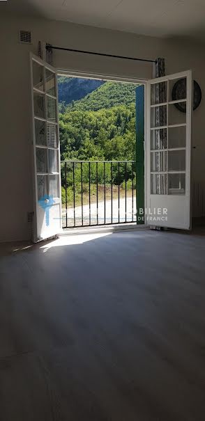 Vente appartement 2 pièces 43.5 m² à Bez-et-Esparon (30120), 66 340 €